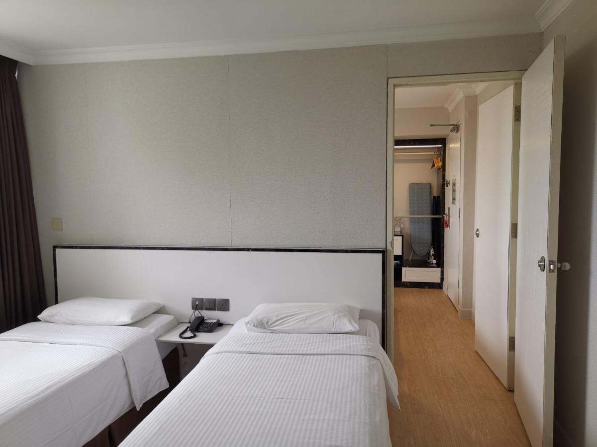Ymca One Orchard Hotel Singapore Exterior foto